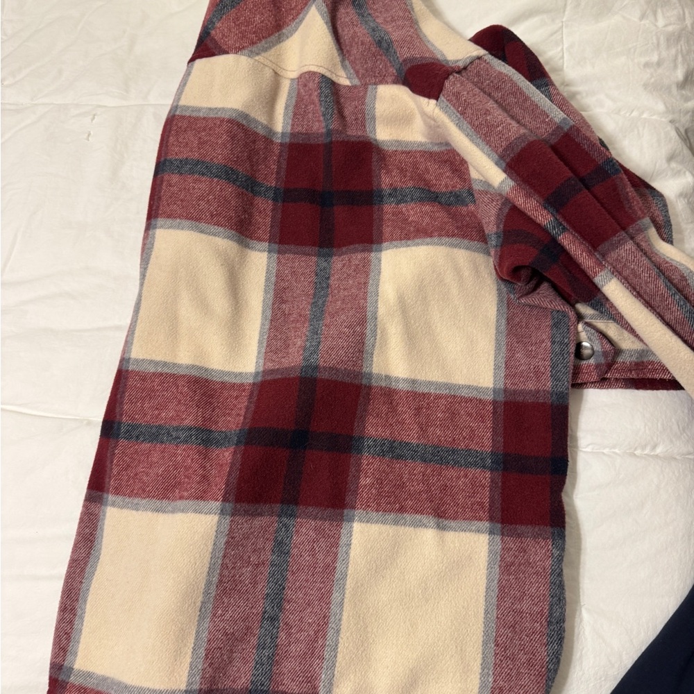 Oversized Shacket - Picture 8 of 9